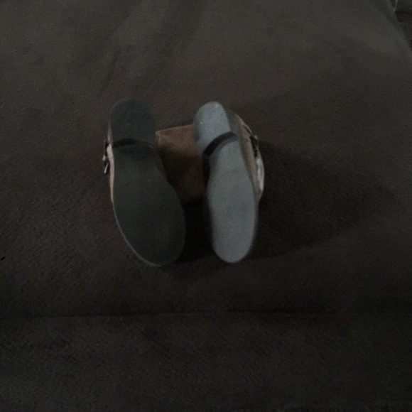 Boots - Picture 4 of 4